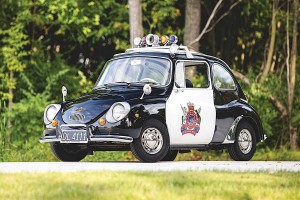 化身正義的經典瓢蟲！Subaru 360警察塗裝車投入拍賣