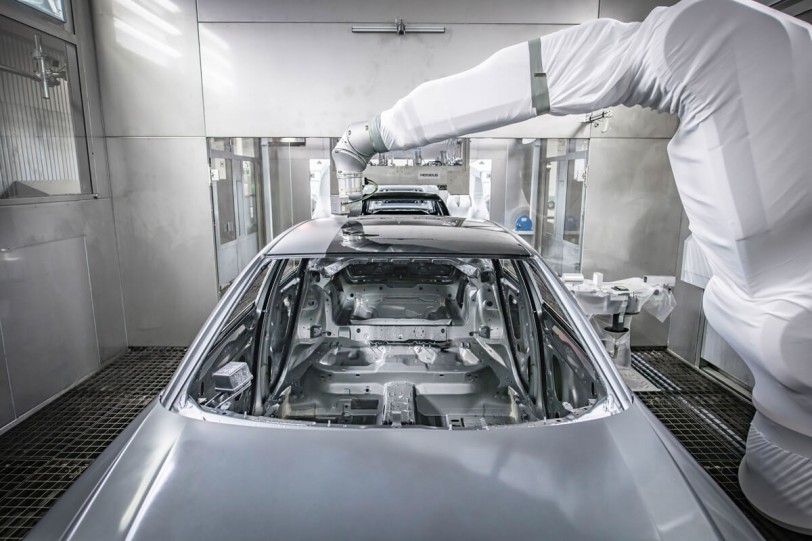 Audi開始採用高精確度「無噴漆」烤漆技術