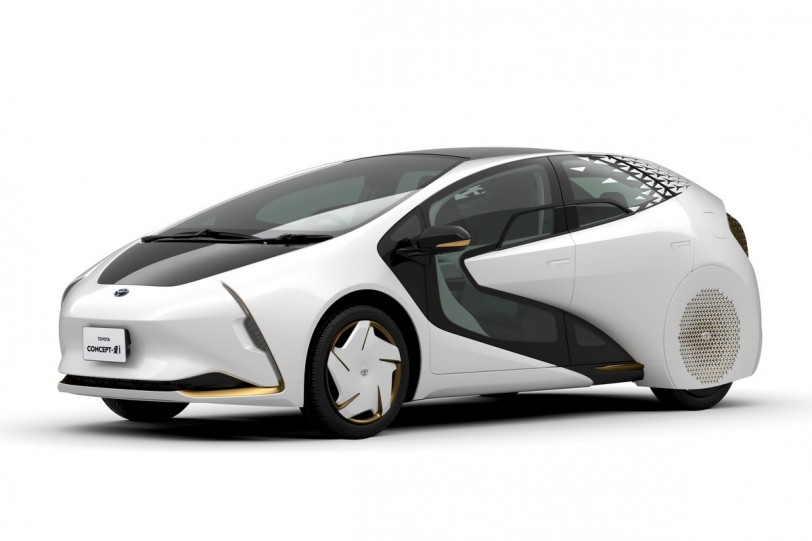 Toyota Concept-愛i智慧車扛起2020東奧聖火傳遞前導車