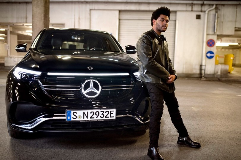 Mercedes-Benz找來知名R&amp;B 歌手「威肯」監製並演出EQC最新的宣傳影片