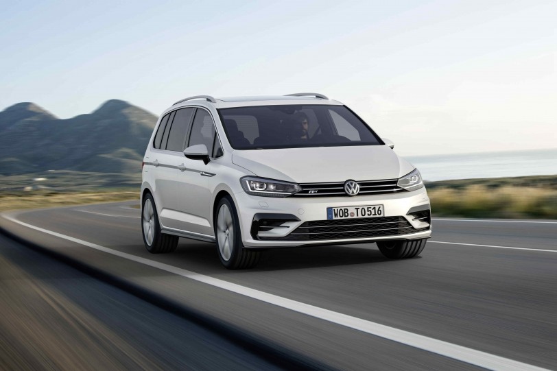 109.8 萬三車型標配IQ.DRIVE智能駕駛輔助系統，Volkswagen 2020年式 Touran 在台發售