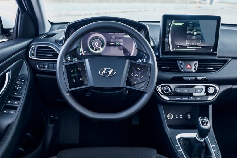 未來的車內座艙會長成什麼樣子？Hyundai HMI Virtual Cockpit 來告訴你！