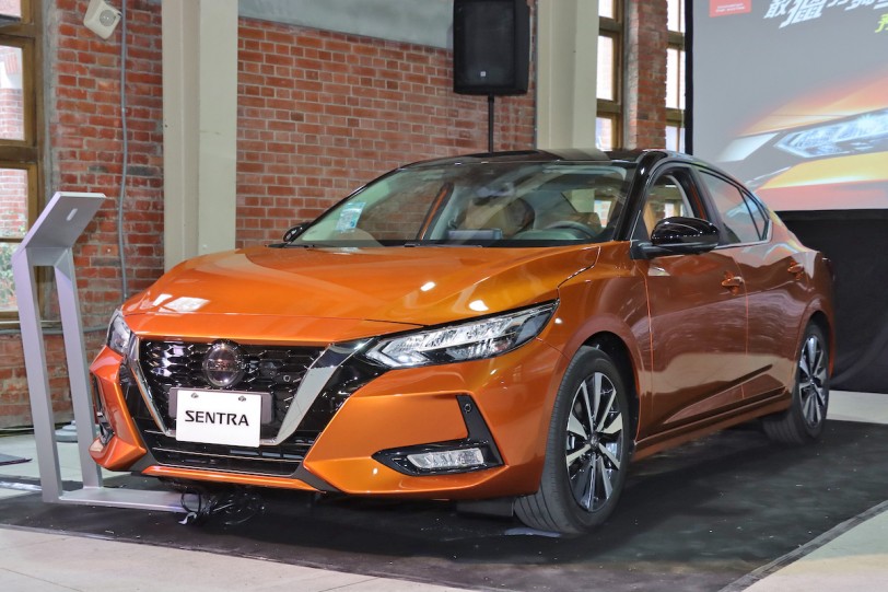 經銷商預售價 74.9 萬起、三種規格設定，全新 Nissan Sentra 1.6 華山 VIP 預賞會實拍