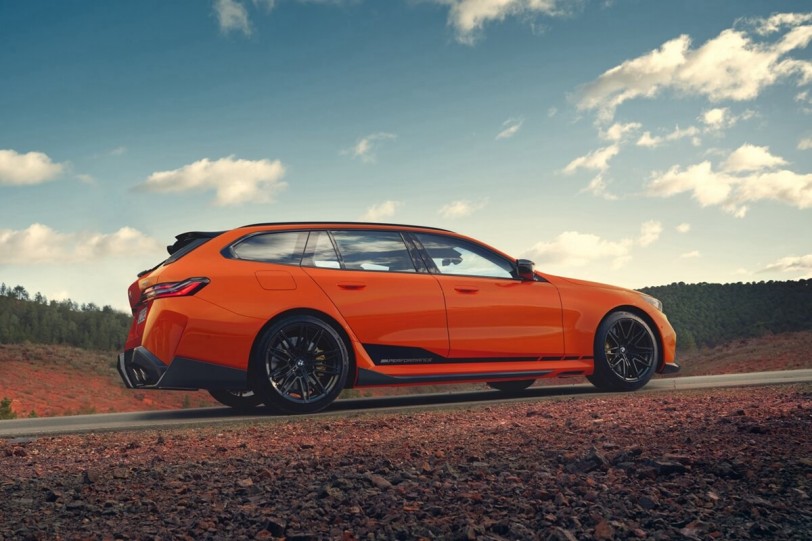 獨特的額外細節增強了運動魅力！新款BMW M5 Touring的M Performance套件亮相