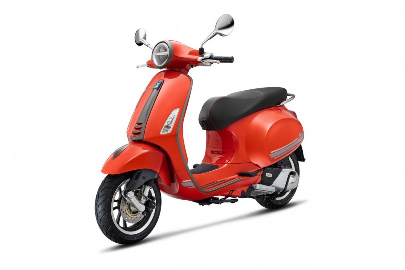 Vespa Primavera S特仕版限量上市，專屬新色星湛灰與霓虹橘各60台！