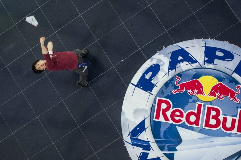 紙飛機也能出國比賽？飛行員強力募集中！2019 Red Bull Paper Wings世界紙飛機大賽準備起飛