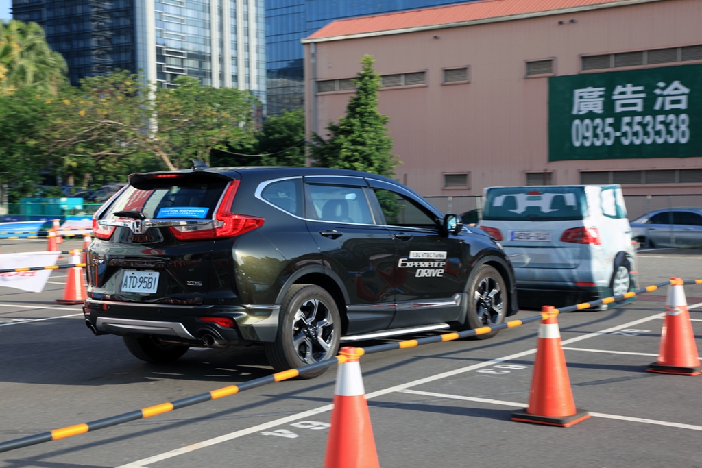 Safery For Everyone 的實踐，Honda SENSING 智慧安全主動防護系統實測！