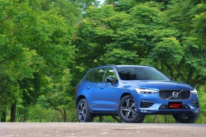 向純粹內燃機告別!Volvo XC60 B5 R-Design輕油電試駕