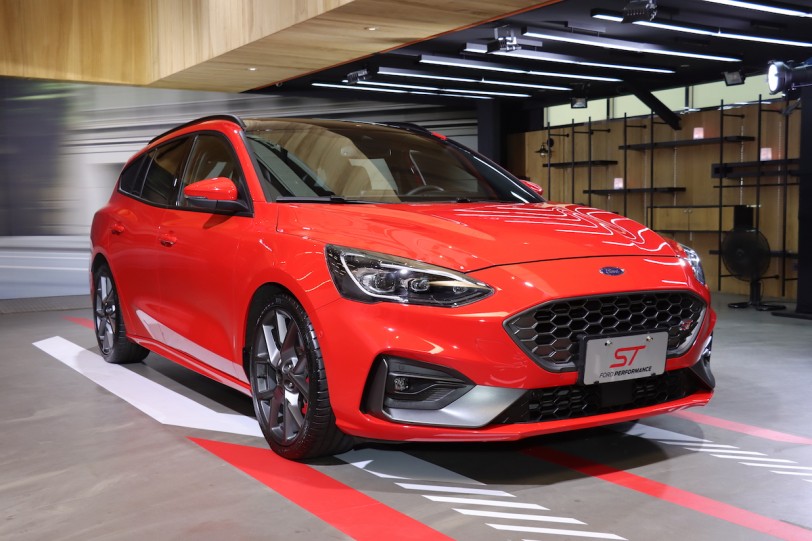 德製高性能旅行車首批到港，Ford Focus ST Wagon 正式售價142.8萬！